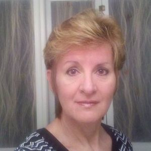 Meet your Posher, Debra